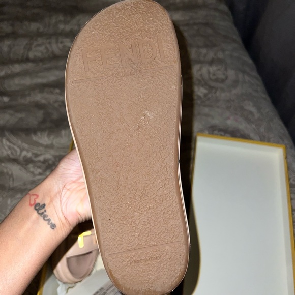 Fendi slides - Picture 4 of 12